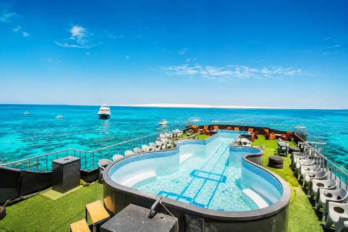 Adventour Submarine – Magawish Island Cruise with Snorkeling & Pool Party